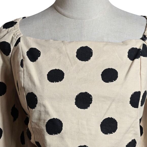 Vestique Tan And Black Polka Dot Crop Top - Picture 2 of 8